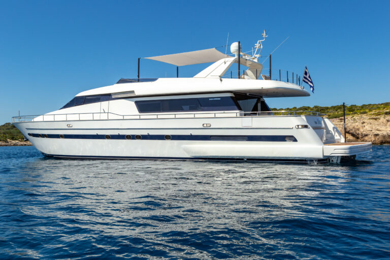 Motor Yacht THE BIRD
