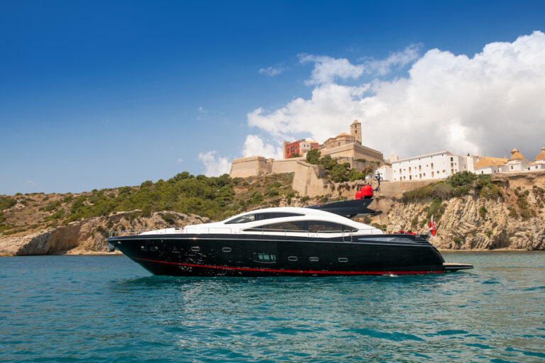 Profile Of Charter Yacht PALUMBA