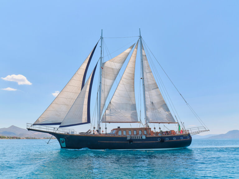 Profile Of The Yacht