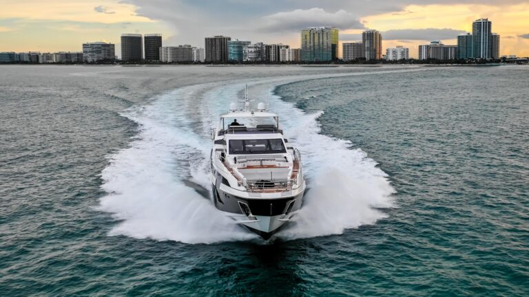 Running - Bow View