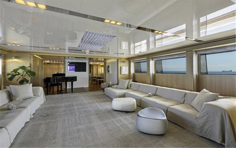 Salon Seating