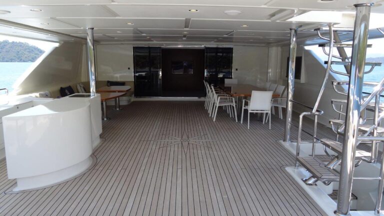 Sky Lounge Deck