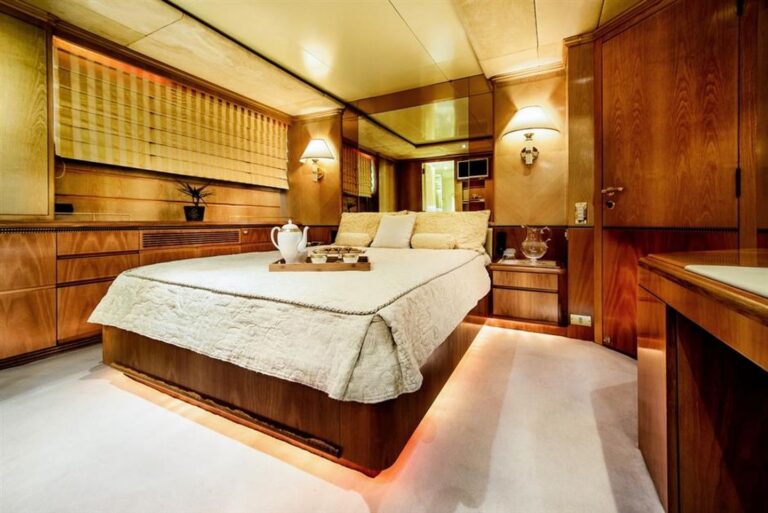 Spacious Double Cabin