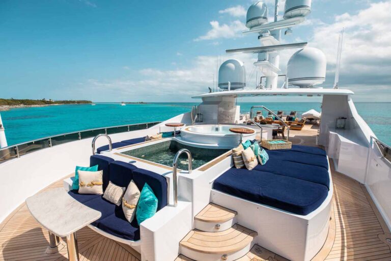 Sun Deck Jacuzzi And Sunbathing Area