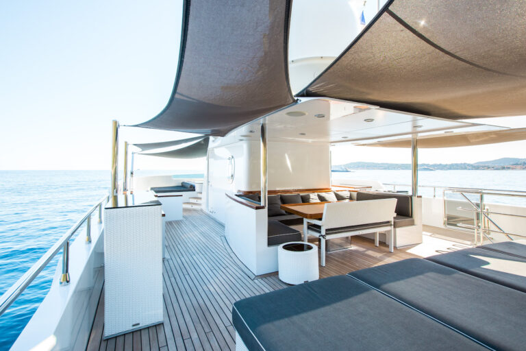 Sun Deck Dining