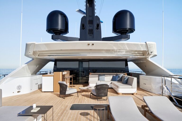 Top Deck