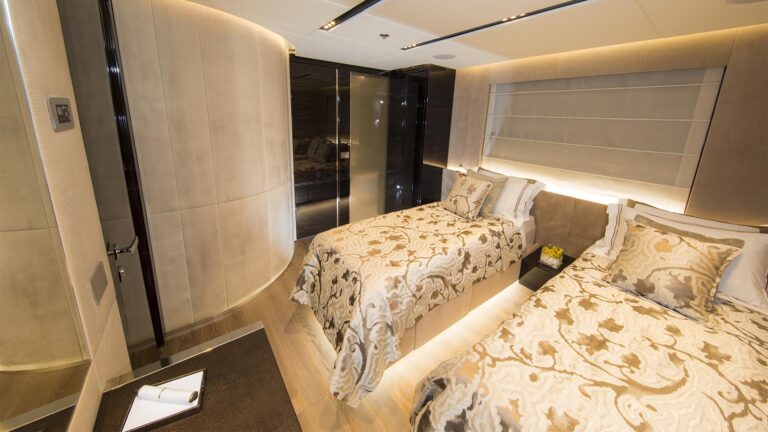 Twin Cabin