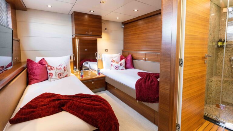 Twin Cabin For Guests