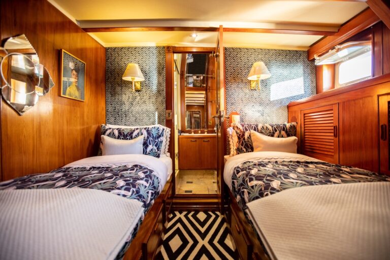 Twin Suite