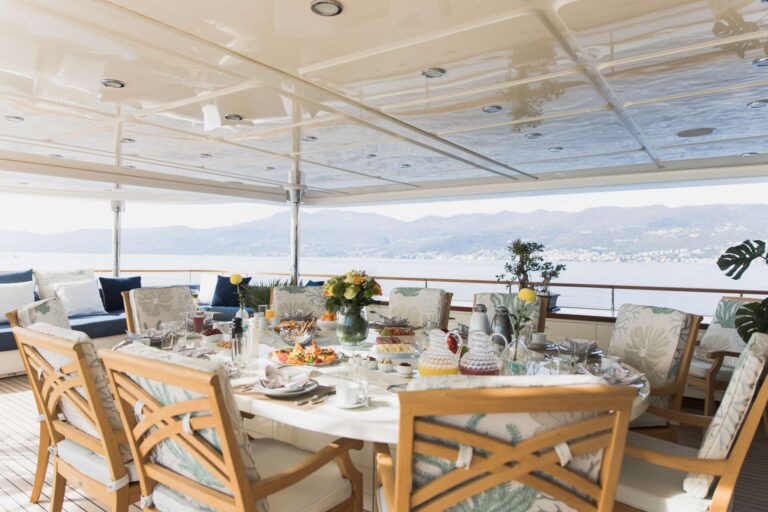 Upper Deck - Al Fresco Dining Set Up