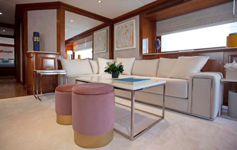 Upper Deck Saloon Detail