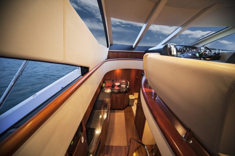 Yacht SAINT GEORGE Galley