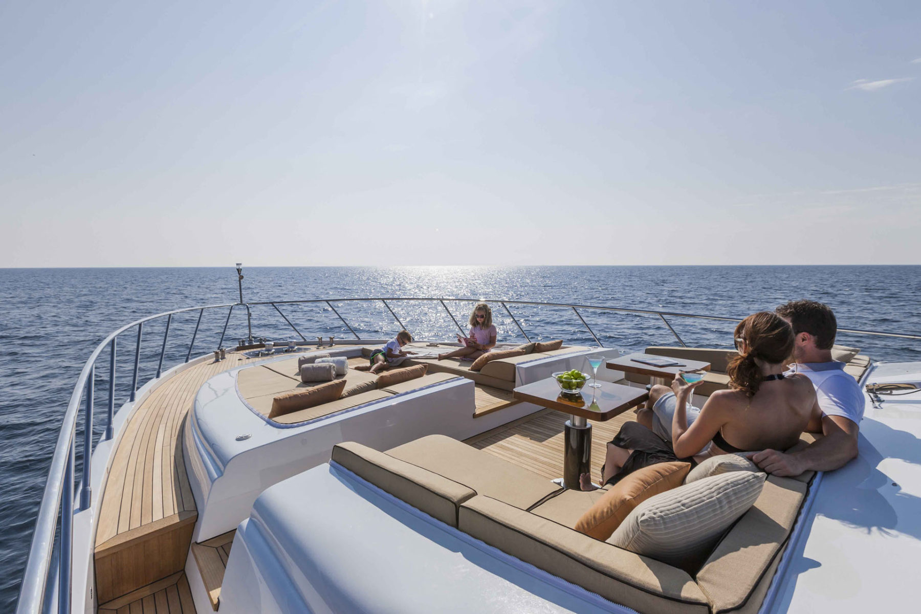 MANGUSTA 49 Luxury Yacht