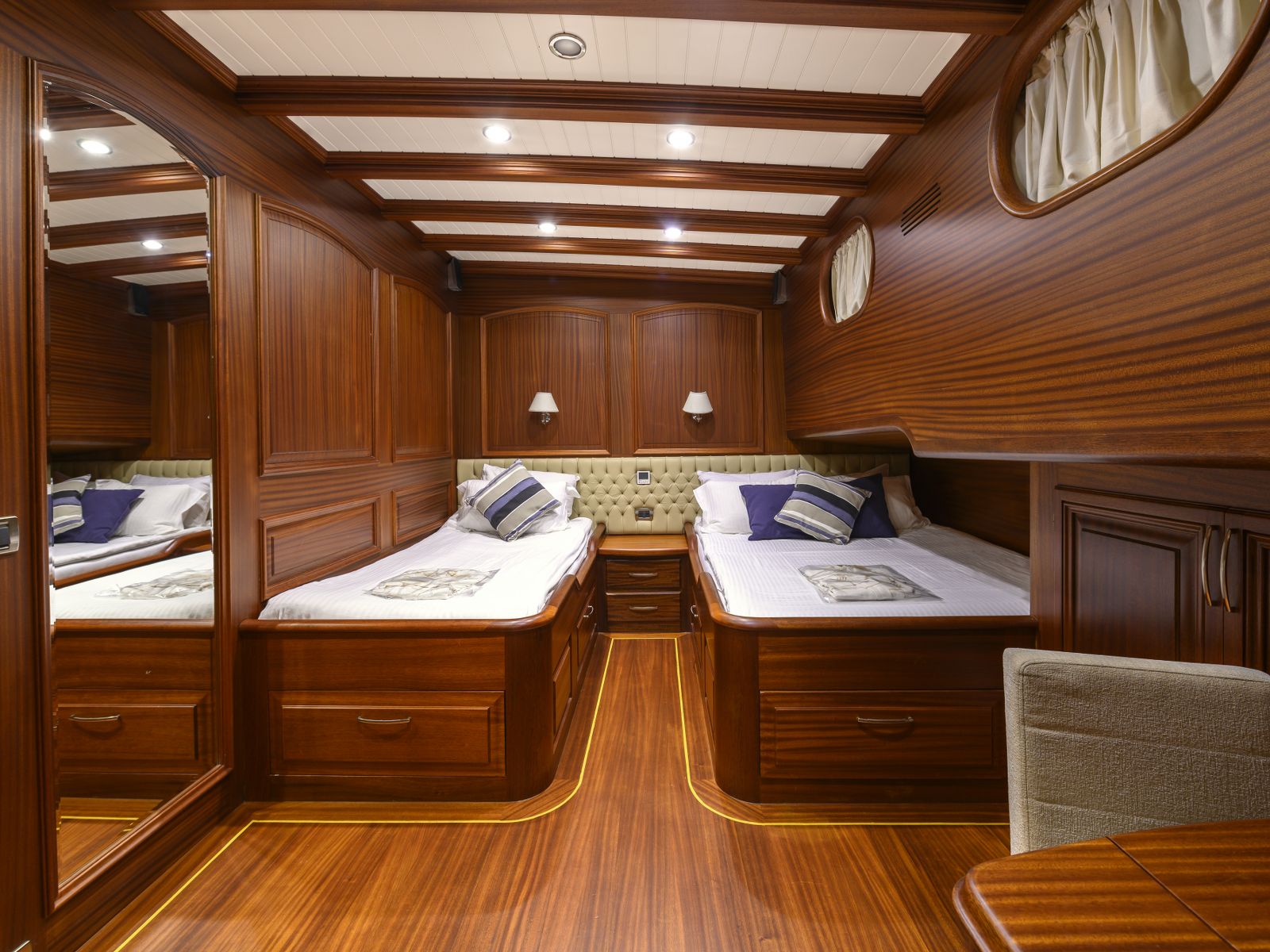 Twin Cabin