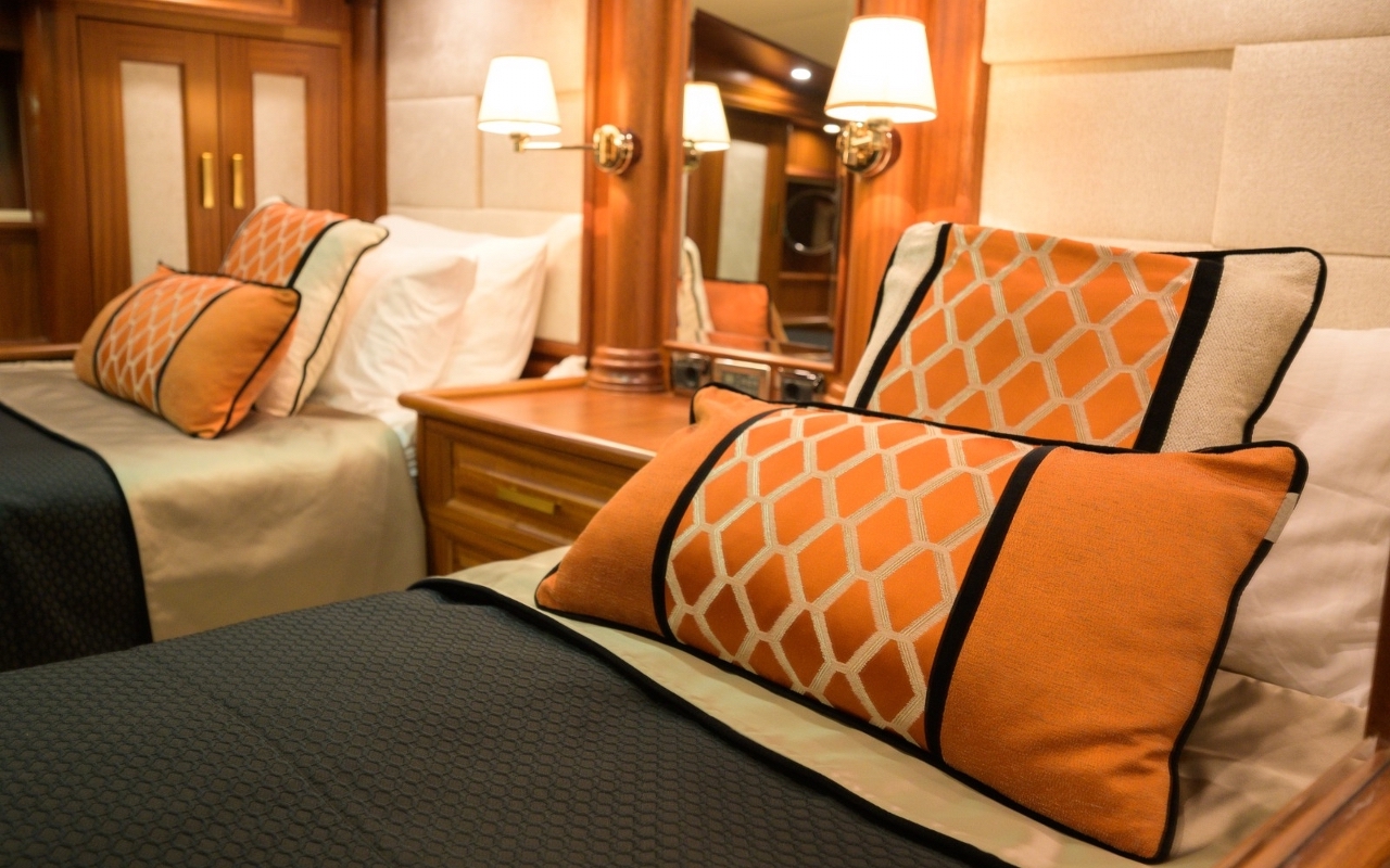 twin cabin