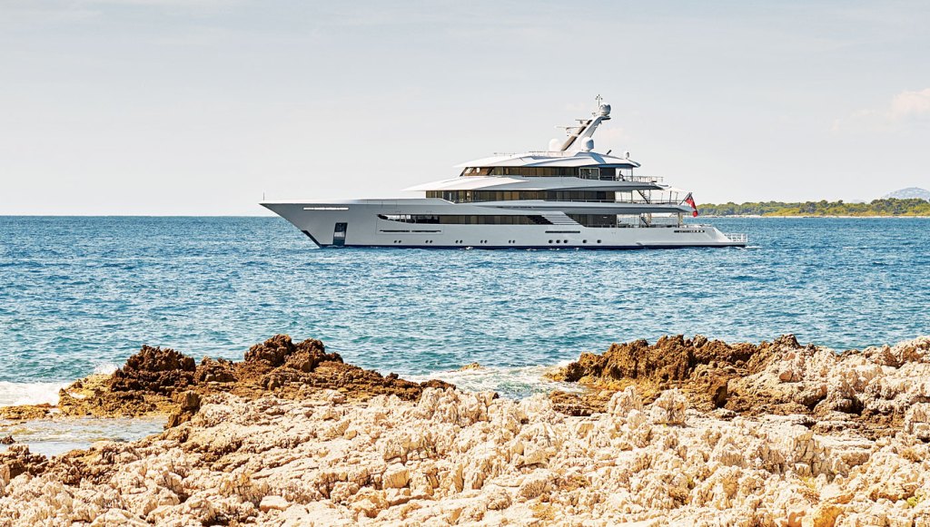 Yacht JOY - Copyright Feadship