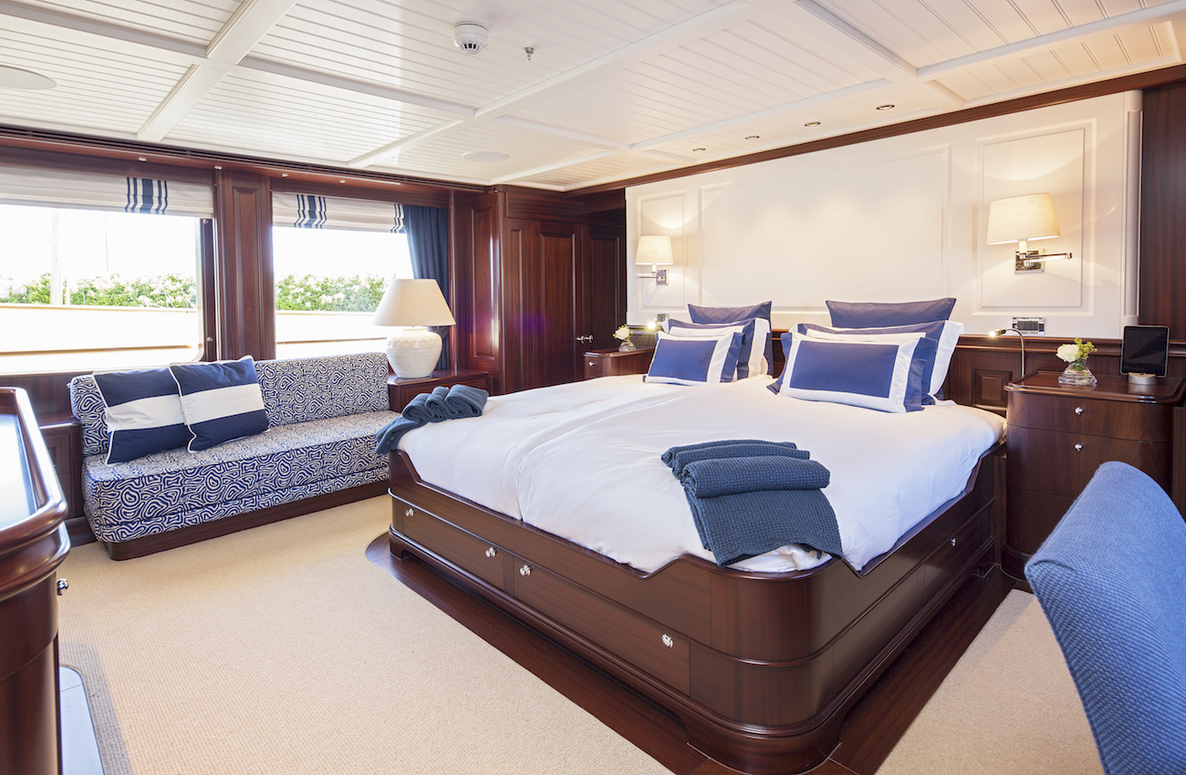  owners stateroom.jpg