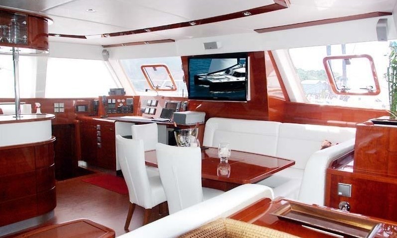 [18m-Yacht-CATSY]-1672-131.jpg