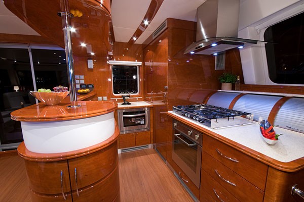 [18m-Yacht-CATSY]-1672-25.jpg