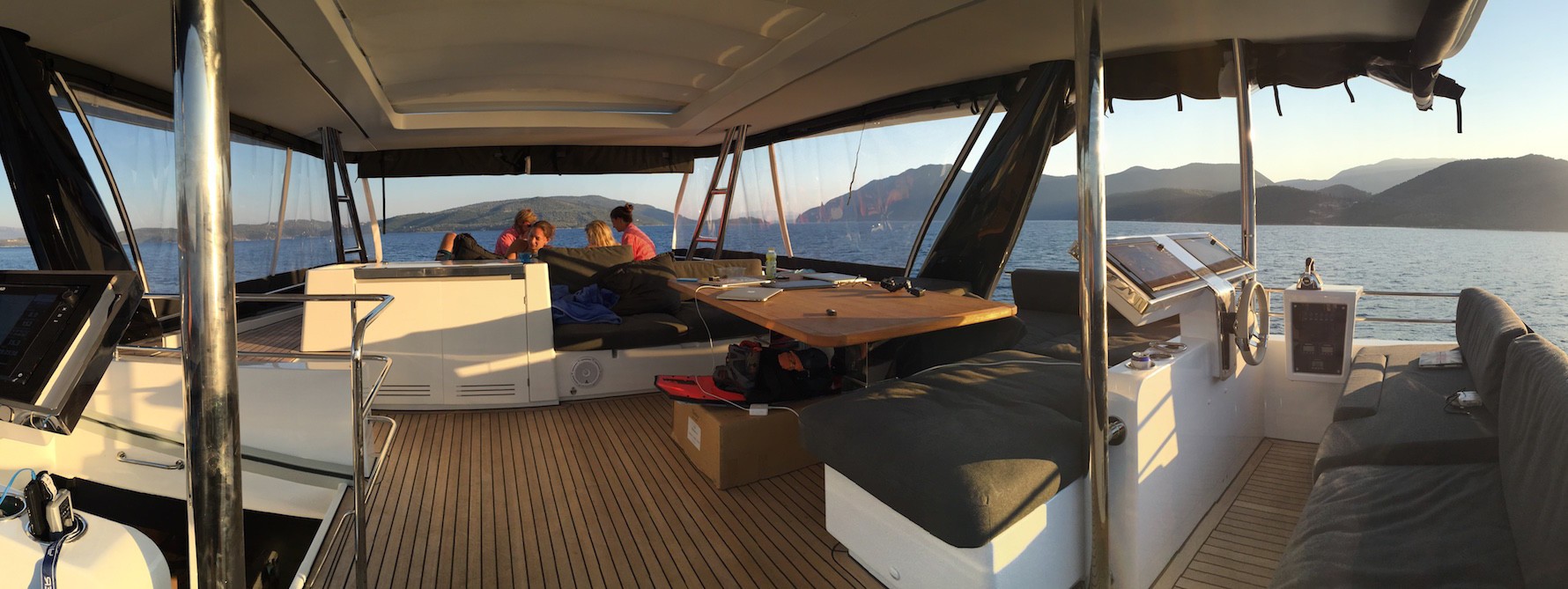 [19m-Yacht-CUTE-LITTLE-CAT]-10167-165.jpg