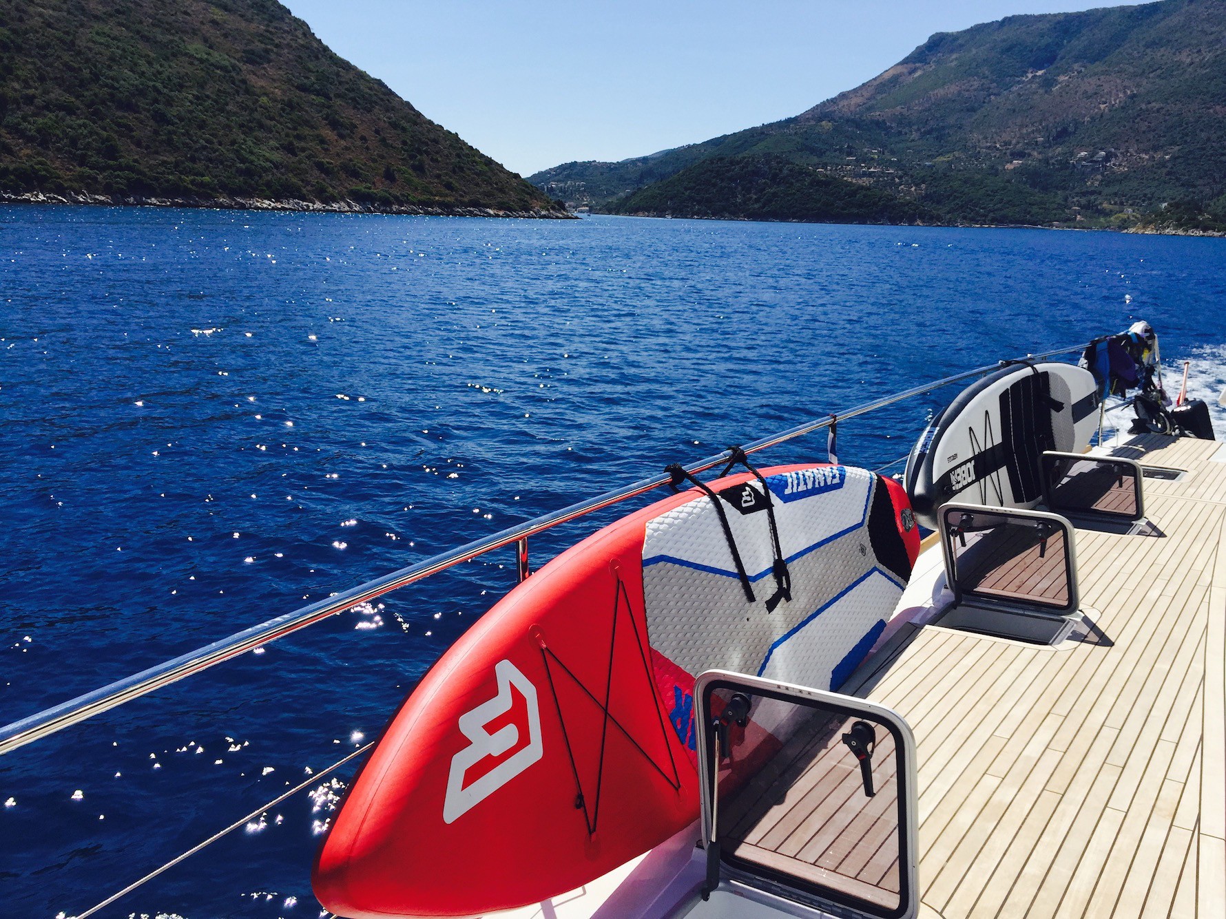 [19m-Yacht-CUTE-LITTLE-CAT]-10167-79.jpg