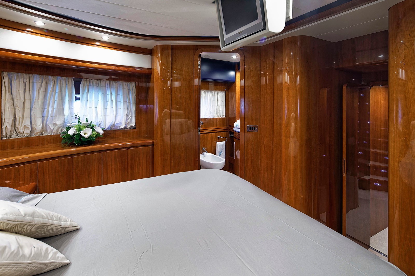 [21m-Yacht-AQVA]-10216-26.jpg