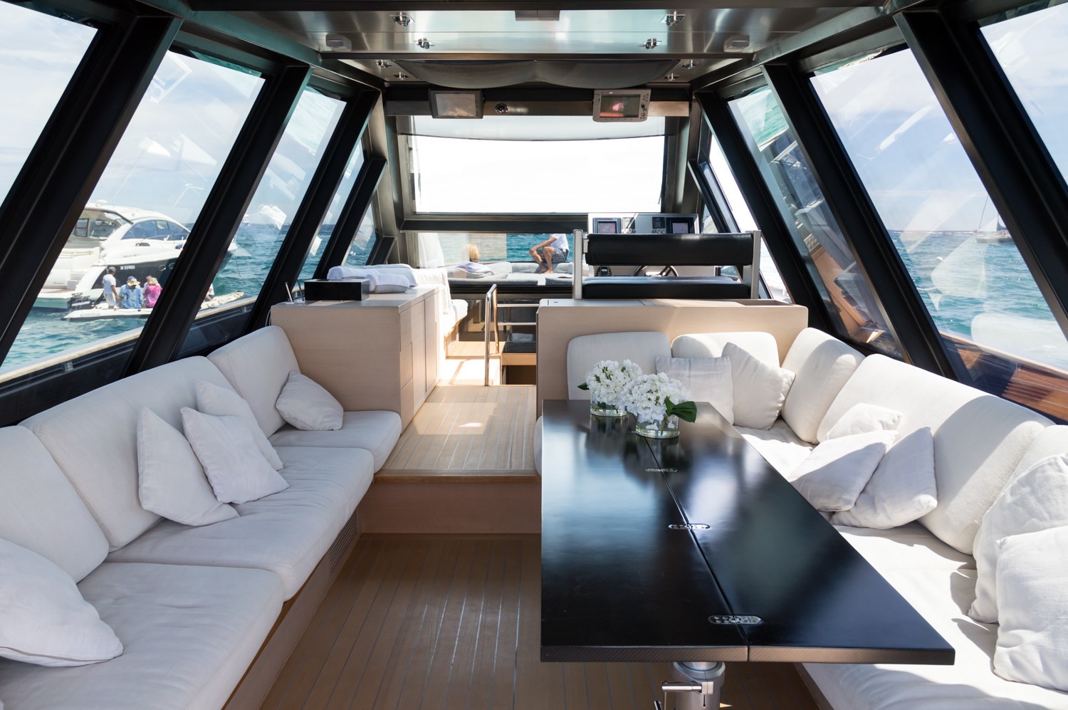 [22m-Yacht-ASH]-12018-6.jpg