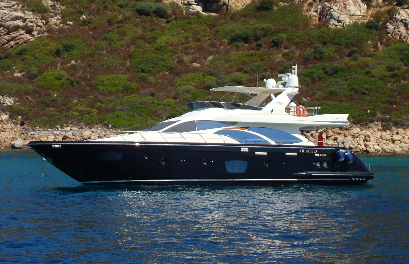 [22m-Yacht-CAROCLA-II]-1792-12.jpg