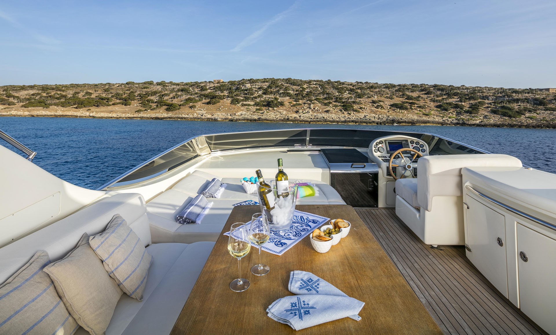 [22m-Yacht-GORGEOUS]-10284-156.jpg