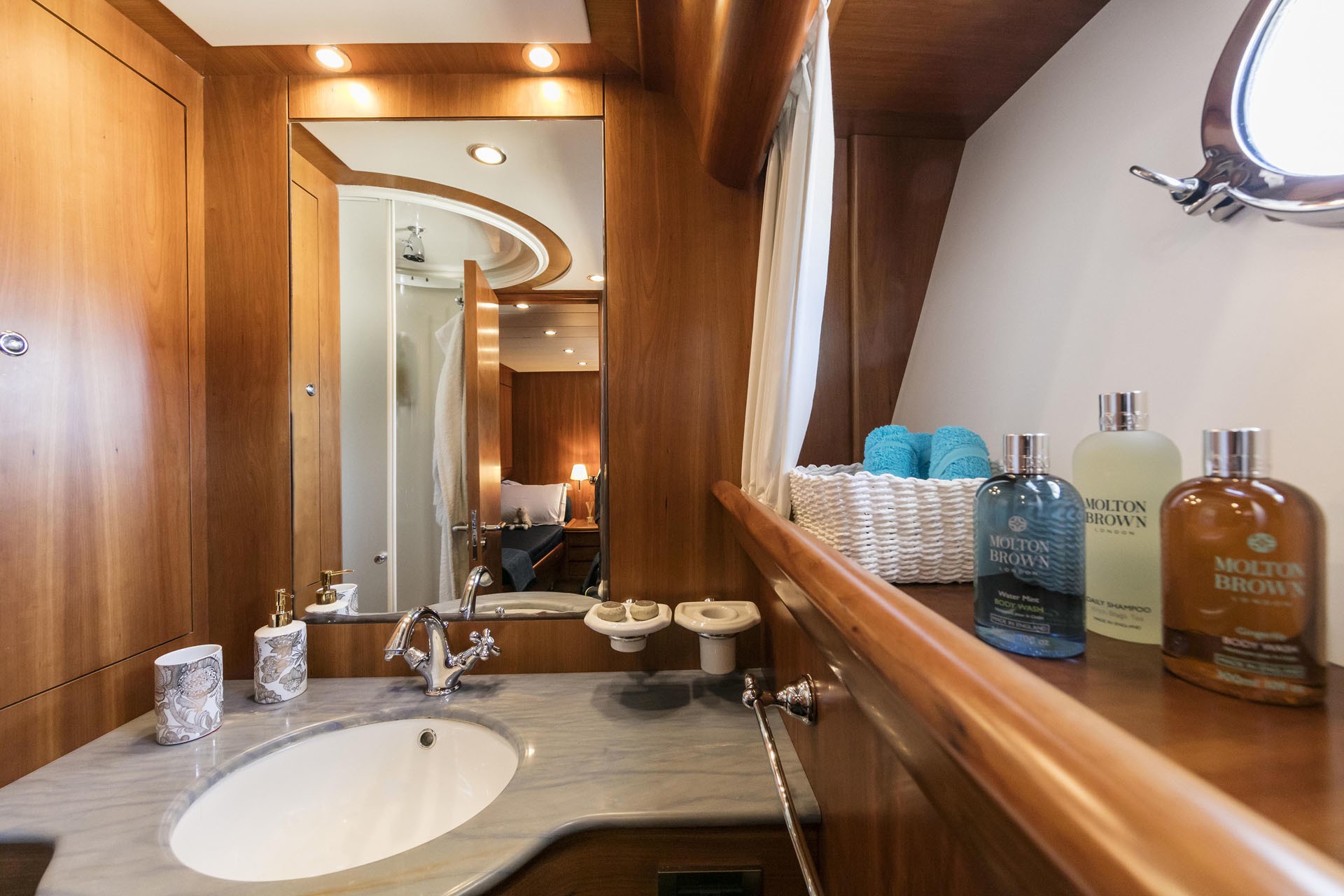 [22m-Yacht-GORGEOUS]-10284-28.jpg