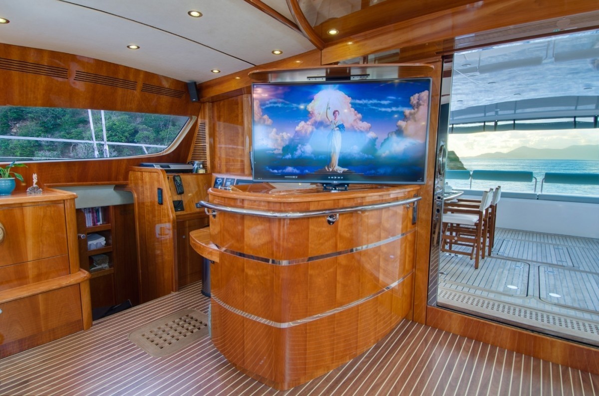 [22m-Yacht-XENIA-74]-10092-133.jpg