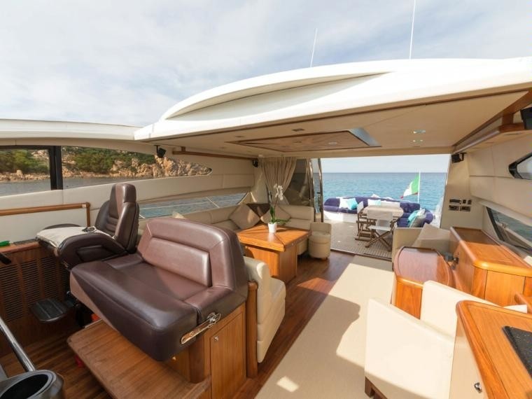 [23m-Yacht-ASPIRE-OF-LONDON]-1578-136.jpg