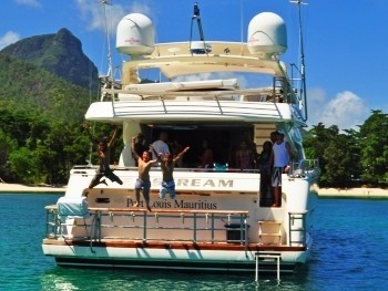 [23m-Yacht-SEA-STREAM]-1560-88.jpg