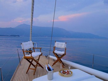 [24m-Yacht-MIDNIGHT-SUN-OF-LONDON]-1607-14.jpg