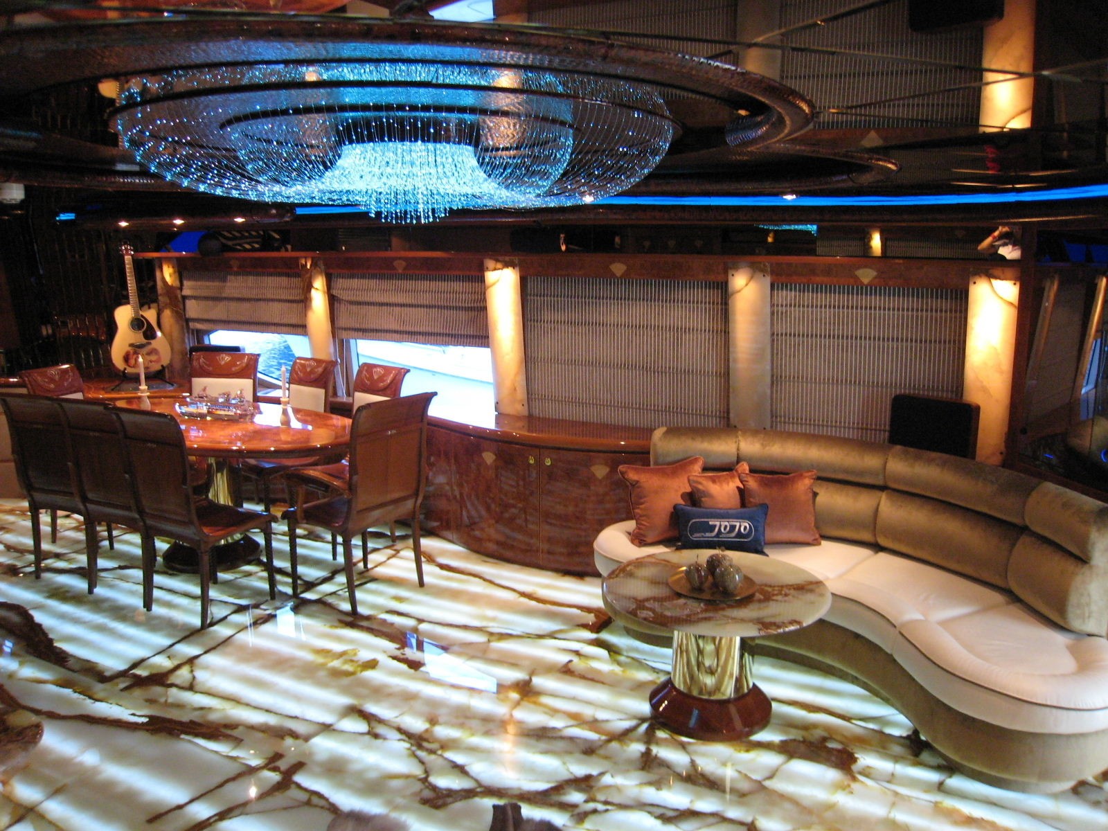 [25m-Yacht-JOJO]-1570-166.jpg