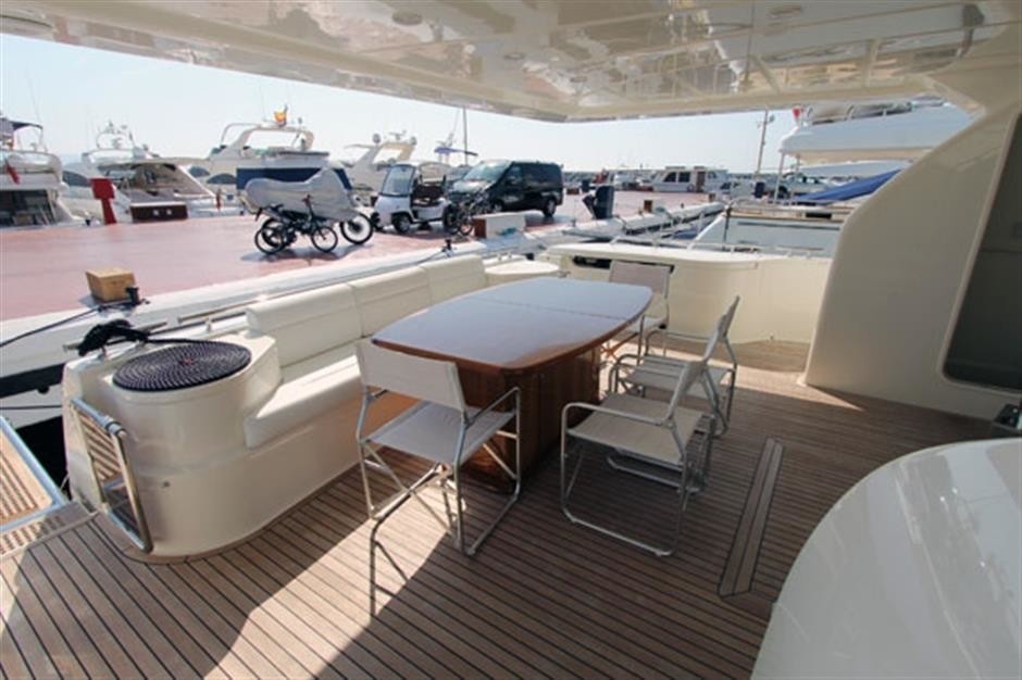 [25m-Yacht-MACONDO]-13762-1.jpg