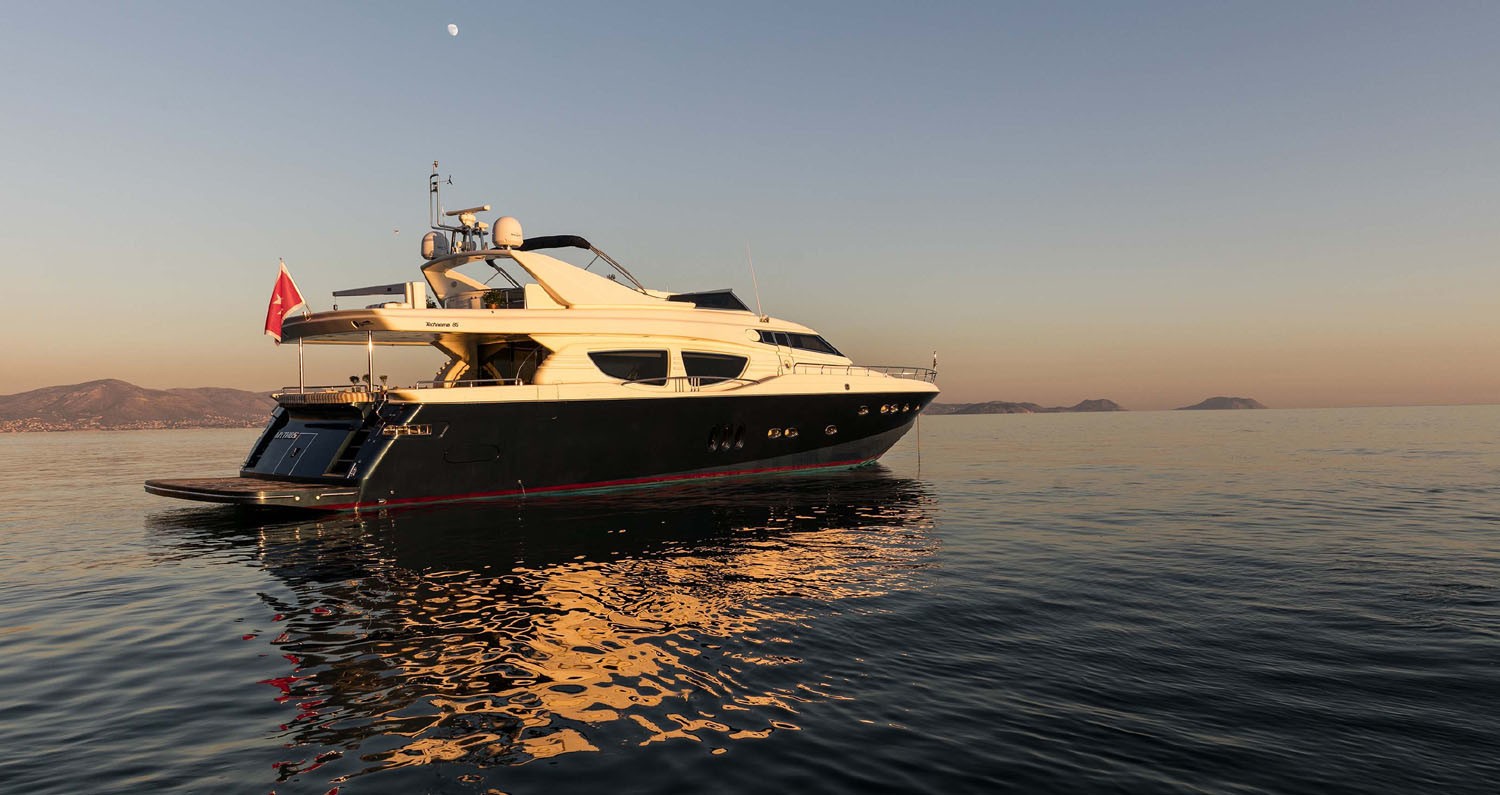 [25m-Yacht-MYTHOS]-10119-208.jpg