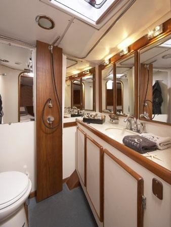 [25m-Yacht-NOHEEA]-1557-179.jpg