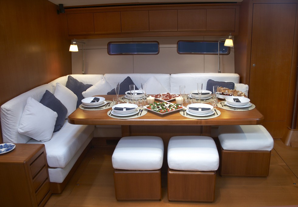 [25m-Yacht-SEJAA]-1755-25.jpg