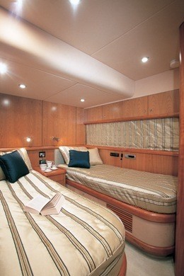 [25m-Yacht-SERENITY]-10028-104.jpg