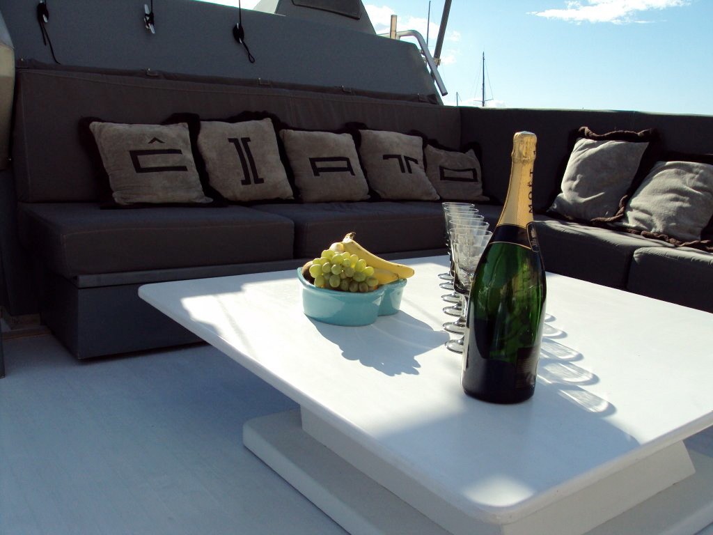 [26m-Yacht-CHATO]-1606-114.jpg