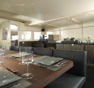 [26m-Yacht-CHATO]-1606-17.jpg