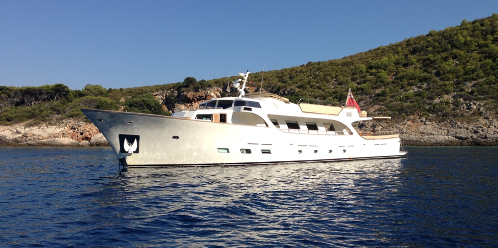 [27m-Yacht-CONQUEST-OF-1966]-10200-18.jpg