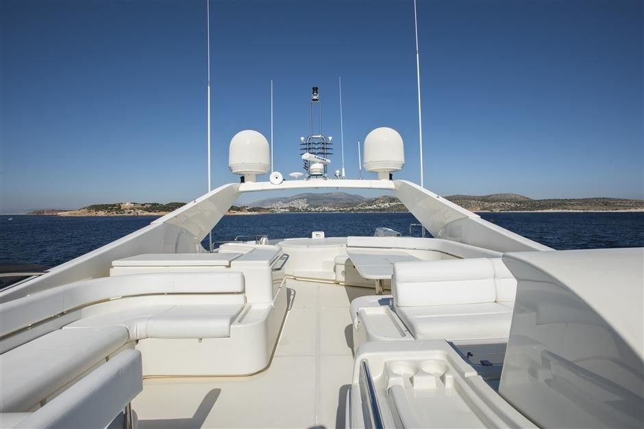 [27m-Yacht-DAY-OFF]-10192-162.jpg