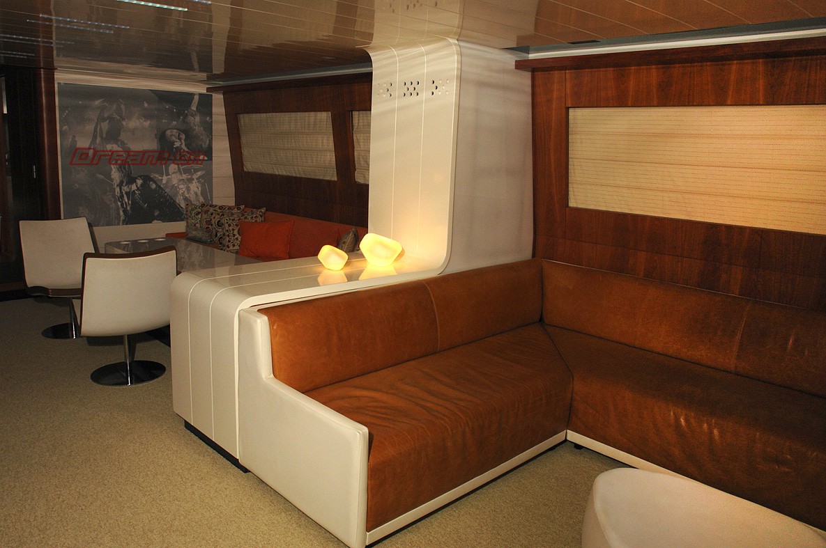 [27m-Yacht-DREAM-ON]-10222-86.jpg