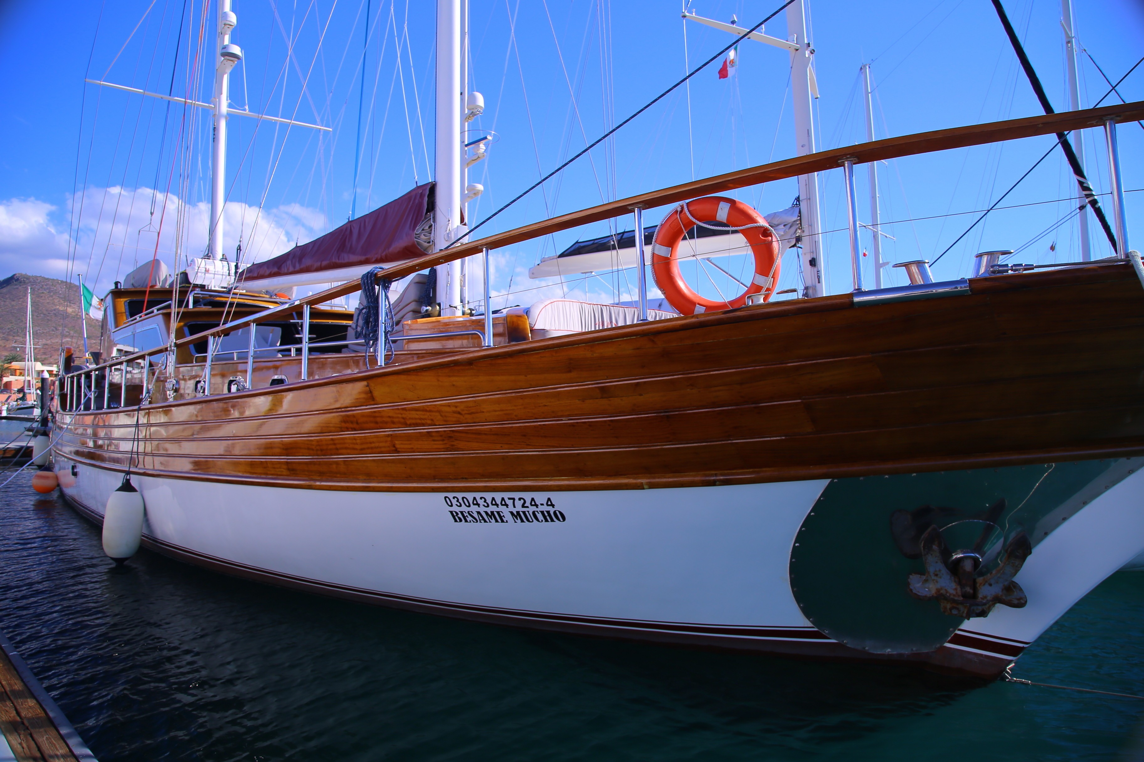 [28m-Yacht-BESAME-MUCHO]-10146-127.jpg