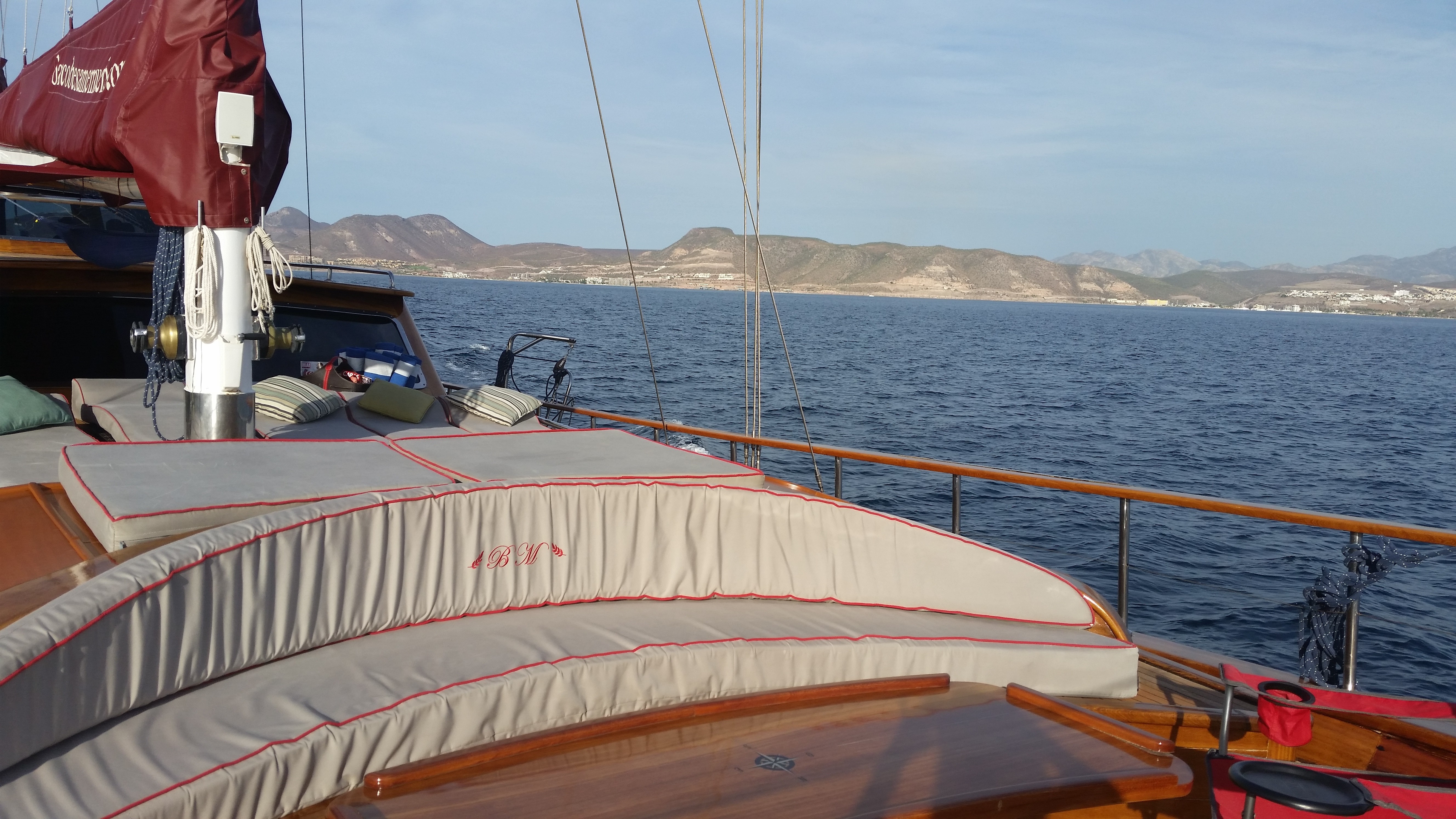 [28m-Yacht-BESAME-MUCHO]-10146-130.jpg