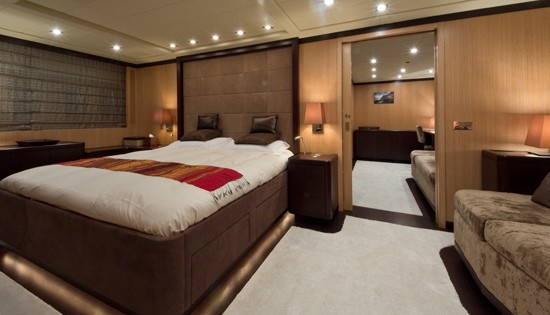 [28m-Yacht-MAC-1]-1504-128.jpg