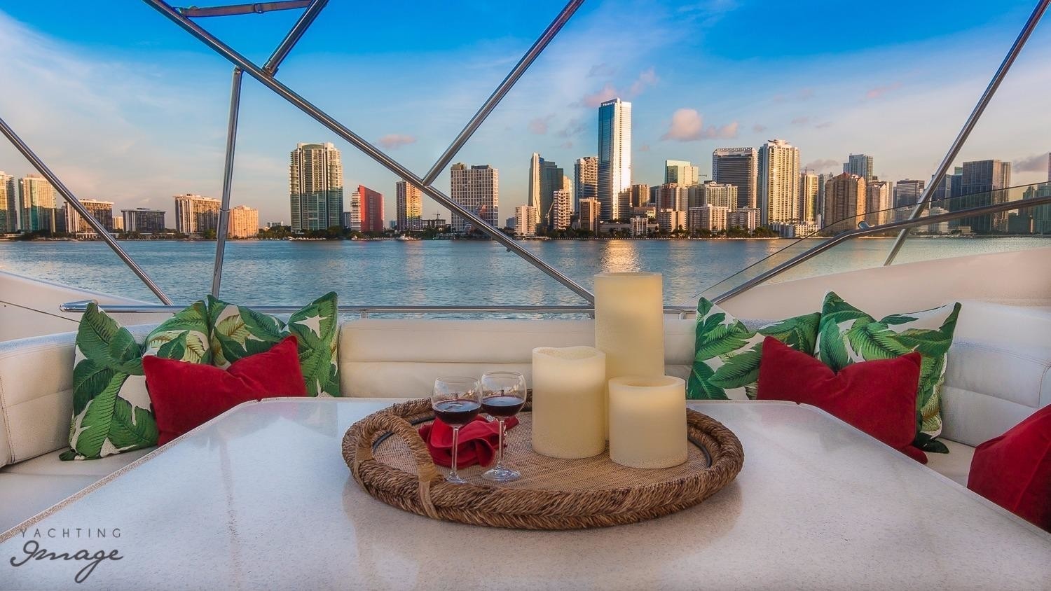 [28m-Yacht-PARADISE]-10043-195.jpg