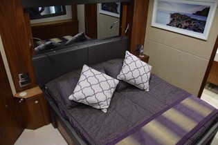 [28m-Yacht-RAY-III]-10294-123.jpg